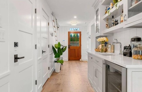 Nantucket Town House | Luxury Home in Town! Spa & hotel amenities! Heated salt water pool!