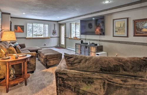 Black Hawk House | Luxury home located close to Casinos, Live music, local craft brews, & mountains
