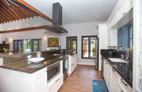 Lawson Rock House | Luxury home with 2 pools at Lawson Rock- Casa Coralina