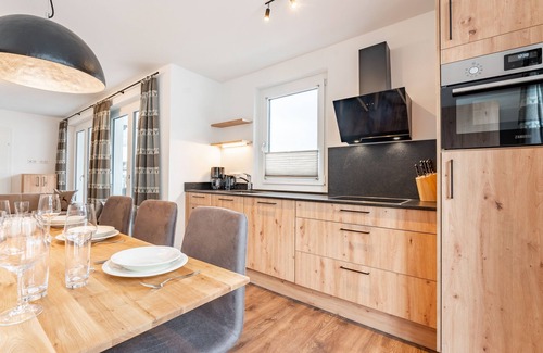 Kaprun Apartment | Luxury home with 3 balconies in city centre