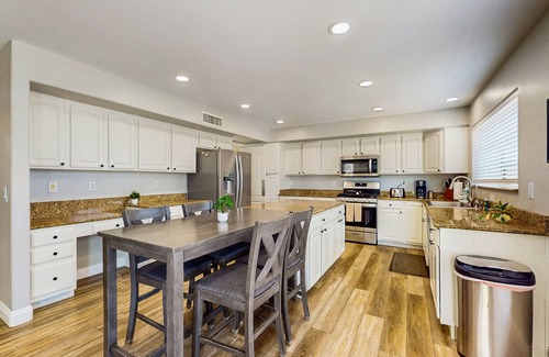 Coronado Ranch House | Luxury home with pool & pool spa, ping-pong, fire pit, & BBQ grill - dogs ok