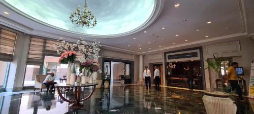 San Stifano Apartment | LUXURY HOTEL APARTMENT at GRAND PLAZA SAN STEFANO, PRIME LOCATION with access to MEGA MALL and FOUR SEASONS'S RESTAURANTS