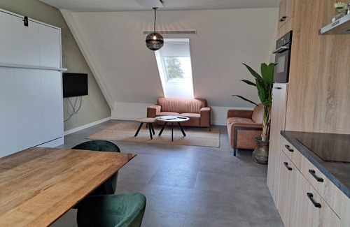 Leidschendam Apartment | Luxury hotel rooms, possibly with farmer's breakfast!