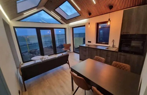 Kirkjubaejarklaustur City Center House | Luxury House nr.6 on family farm