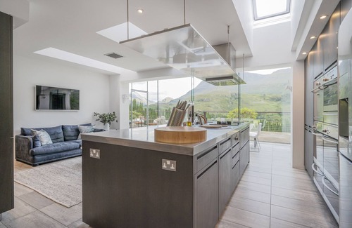 Appin House | luxury house with stunning views from every room in a quiet glen