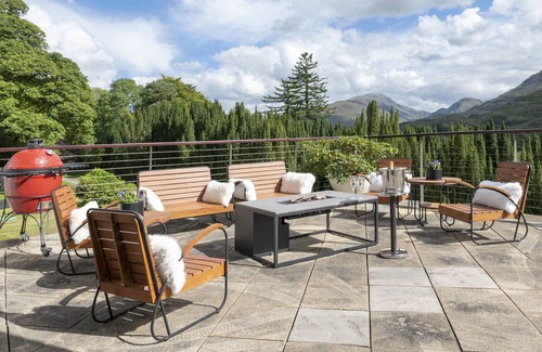 Appin House | luxury house with stunning views from every room in a quiet glen