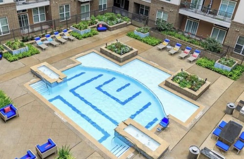 Central Business District Apartment | Luxury Houston Apartment