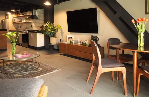 Granada Apartment | Luxury Industrial-style with Balcony in Polanco, Mexico City.