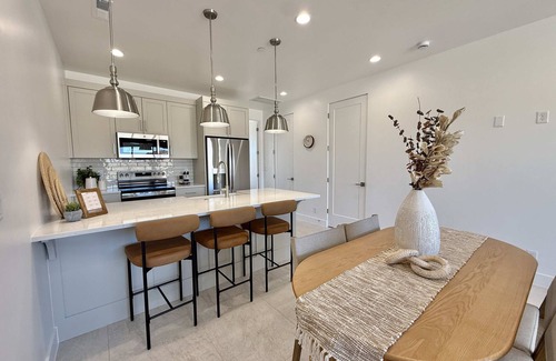Kanab House | Luxury Kanab Townhome near Zion, Bryce. Stargazing