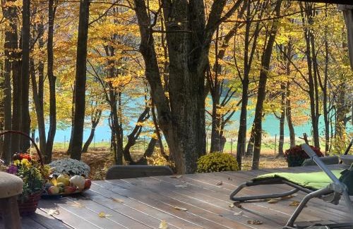 Tesila House | Luxury Lake House & Glamping