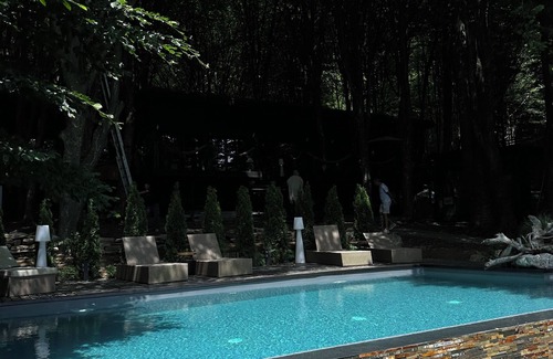 Tesila Bed & Breakfast | Luxury Lake House & Glamping