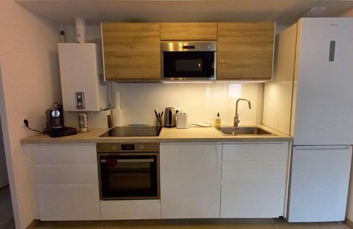 Soorts-Hossegor Apartment | Luxury Lakeside T3: Modern, Bright, Near Beach, WiFi, Parking