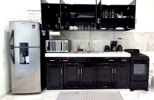 Salinas Condo | Luxury Lakeview Condo Fastest WIFI Golf Cart Help