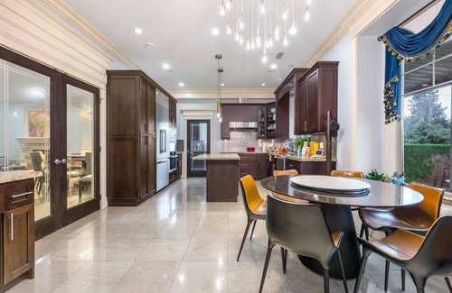 Marpole House | Luxury Living in Vancouver’s Prestigious West Side – 1408 W 57th Ave