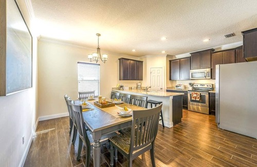 Jacksonville Beach House | Luxury Living II - Modern Beach Townhouse