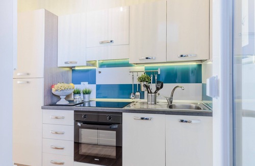 Lido di Camaiore Apartment | Luxury location in front of the sea with private garage