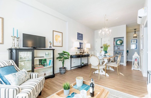 Lido di Camaiore Apartment | Luxury location in front of the sea with private garage