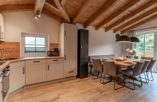 Eben im Pongau Ski Chalet | Luxury lodge with a private sauna near Flachau