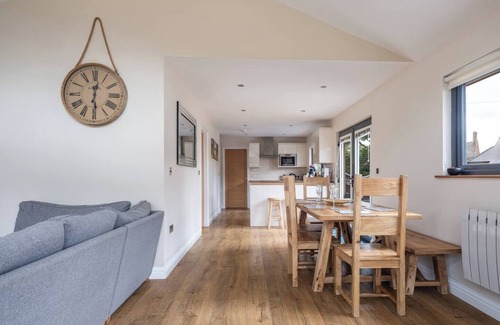 Otterburn Cabin | Luxury Lodge With Hot Tub & Outdoor Dining