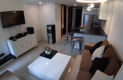 Santa Cruz Apartment | Luxury Loft in Cebu City
