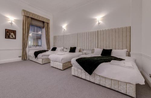 Marylebone Apartment | Luxury London 3 Bedroom Duplex with Pool Table - 4HS