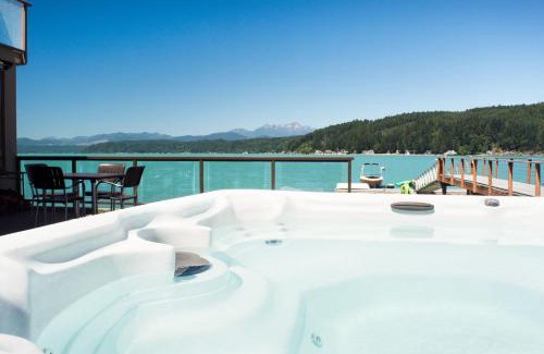 Union House | Luxury Lookout Hood Canal Vacation Rental