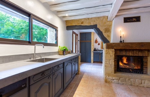 Rampieux Villa | Luxury Maison Saint-Blaise near Monpazier - with private heated pool and garden