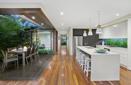 Manly House | Luxury Manly beach house with pool