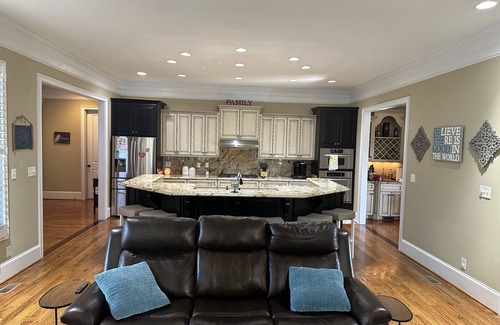 Martinez House | Luxury Masters Week Retreat-6 Miles from Augusta National w/heated pool