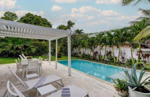Miami Shores Villa | Luxury Miami Casa Bonita with Tropical Pool Oasis