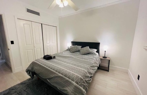 Little Haiti House | Luxury Miami Retreat 3 Beds2 Bath On Land!