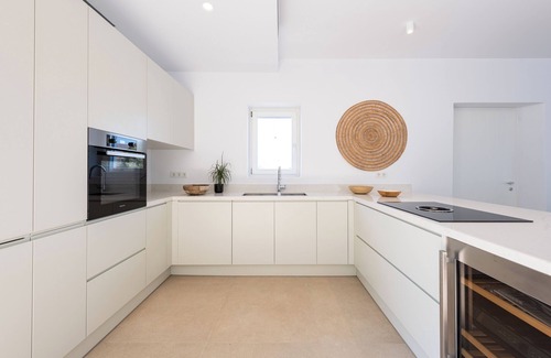 Piso Livadi Villa | Luxury Moca beachfront villa, with heated pool, Paros Island