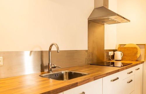 Linde House | Luxury Modern Bungalow (14)