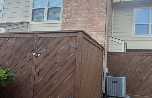 Spring Branch Central House | Luxury, modern townhome in Northwest, Houston Tx.