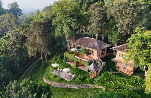Mae Fa Luang Villa | Luxury Mountain Villa with spectacular views surrounded by pristine forest