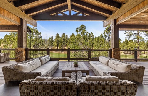 Flagstaff House | Luxury Mountain Retreat in Pine Canyon – Sleeps 20 | Flagstaff, AZ