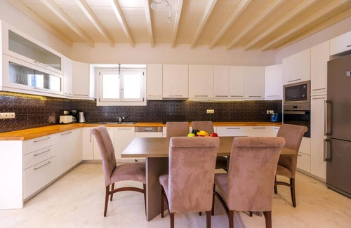 Kanalia Villa | Luxury Mykonos Villa | 6 Bedrooms | Villa Majestic Ciel | Stunning Sea Views |.