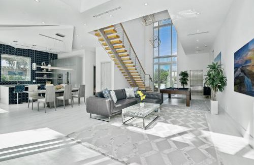 The Bluffs Villa | Luxury New Modern Beach Mansion in BEST Location!