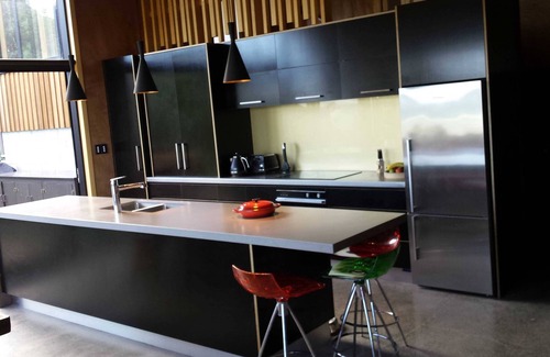 Piha House | Luxury North Piha Holiday Home