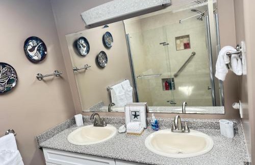 North Oyster Villa | luxury ocean dock pool villa