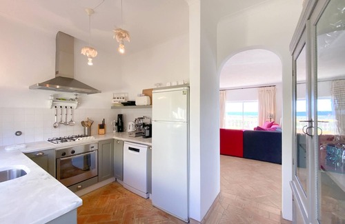 Meia Praia Apartment | Luxury Ocean-Front Villa with private pool