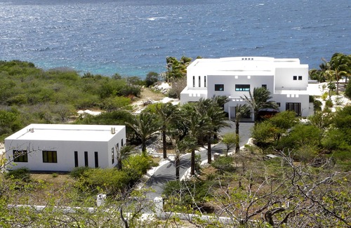 St. Marie Villa | Luxury Oceanfront Villa with Private Beach and Home Cinema
