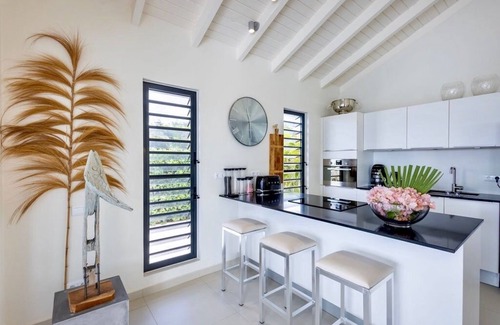 St. Marie Villa | Luxury Oceanfront Villa w/Private Beach – Villa Sea Breeze Coral Estate Curaçao