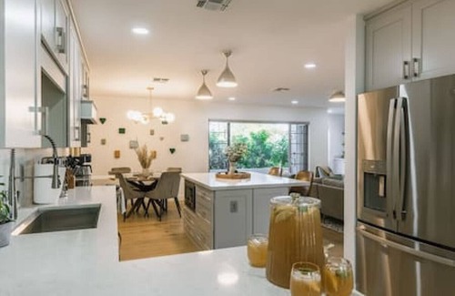 Village Grove House | Luxury Old Town Scottsdale Oasis Heated Pool