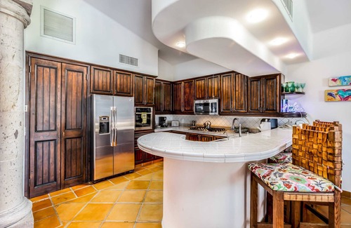 Palmilla Villa | Luxury Palmilla Villa + Pool & Golf Cart