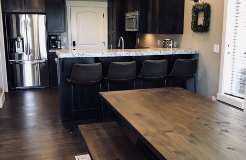 Park City House | Luxury Park City- Private Hot Tub & gas fire pit, near SKI RESORTS, LAKE, HIKING