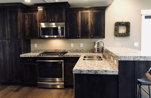 Park City House | Luxury Park City- Private Hot Tub & gas fire pit, near SKI RESORTS, LAKE, HIKING