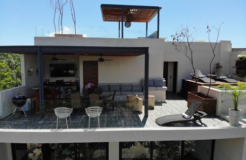 Zama Apartment | Luxury Penthouse 3 Level , 3240 sqft , Unique , Terrace , Roof Top