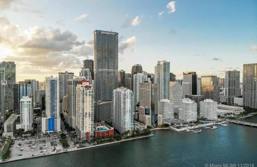 Brickell Apartment | Luxury Penthouse Brickell 3 Bedrooms Free Parking