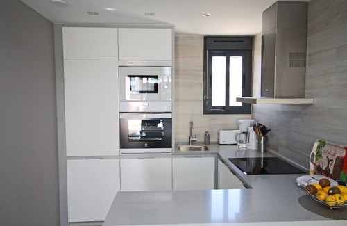 Los Altos Apartment | Luxury penthouse with sea, pool and garden views, 2 bedrooms, solarium, parking.